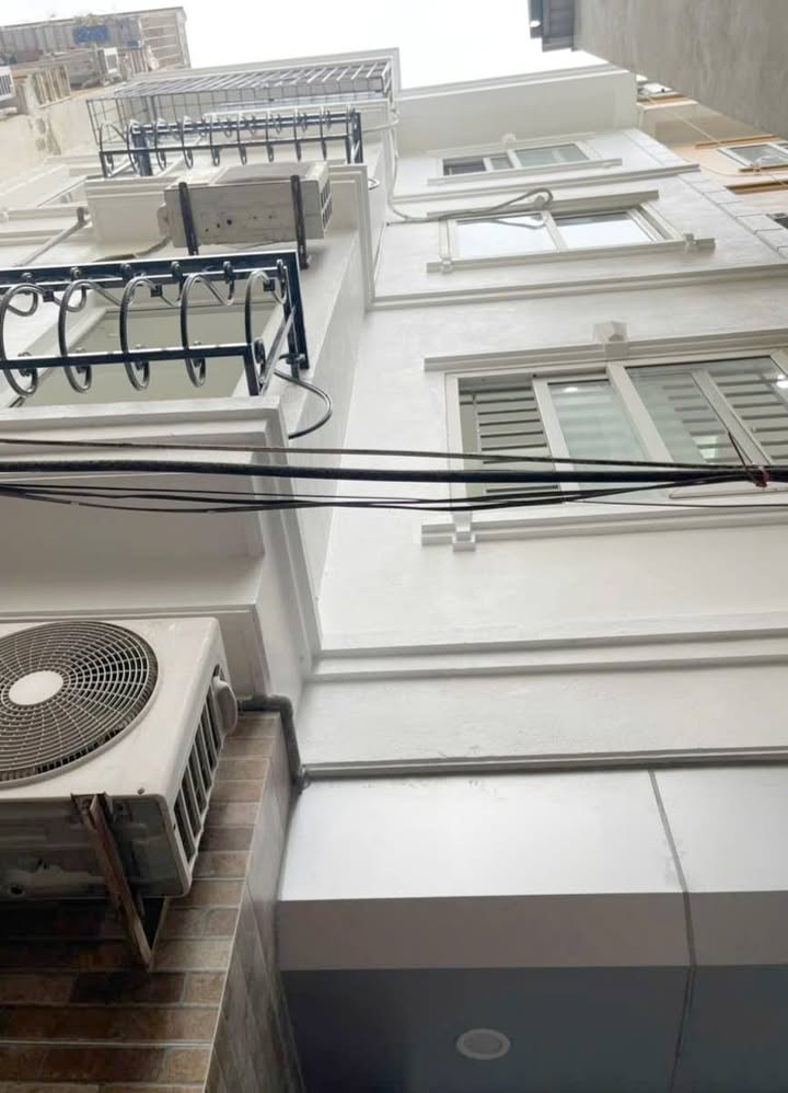 Nhà phố Đào Tấn, 42m² giá 8.1 tỷ - An ninh tốt, dân trí cao!