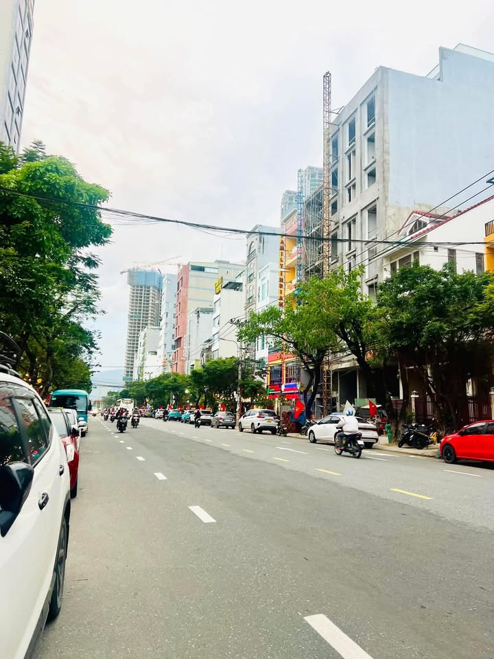 Mặt tiền đường Hồ Nghinh, Đà Nẵng 129m² giá chỉ 2x tỷ - Cơ hội đầu tư tuyệt vời!