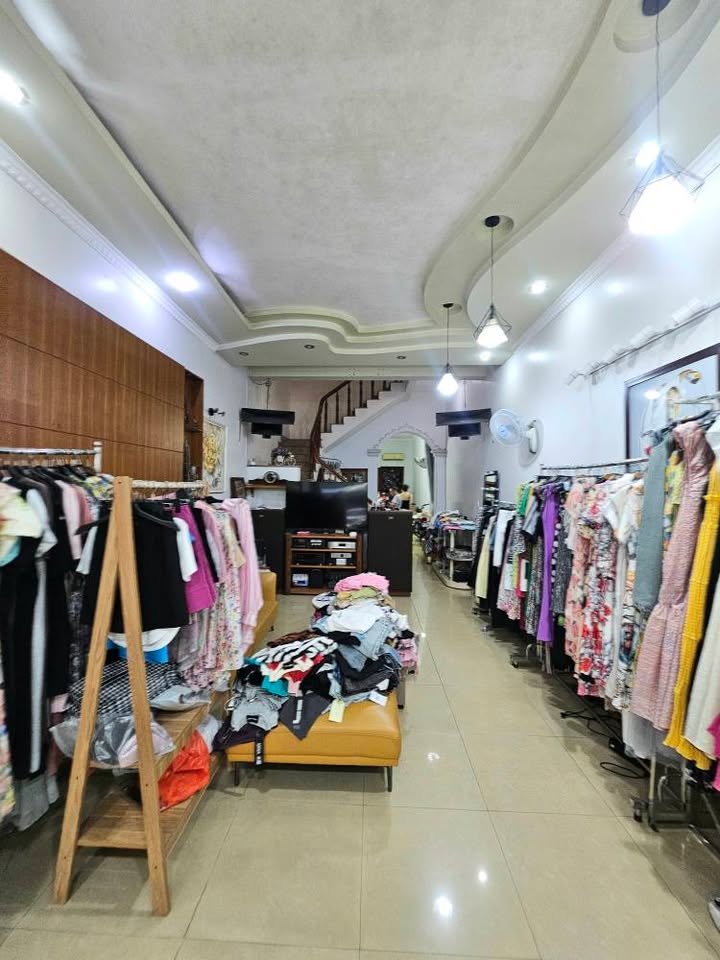 Nhà mặt đường Phan Bội Châu, Hải Phòng 90m² giá 17.5 tỷ - Đầu tư sinh lời hiệu quả!