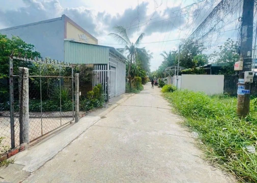 Đất mặt tiền đường Nguyễn Thị Mạnh, Rạch Giá 740m² giá 2.75 tỷ - Tiềm năng đầu tư lớn!