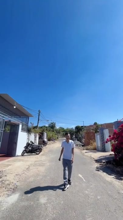 Nhà cấp 4 Đoàn Kết, Huyện Krông Pắc 378m² giá 1.98 tỷ - Sân rộng ô tô vào tận nhà!