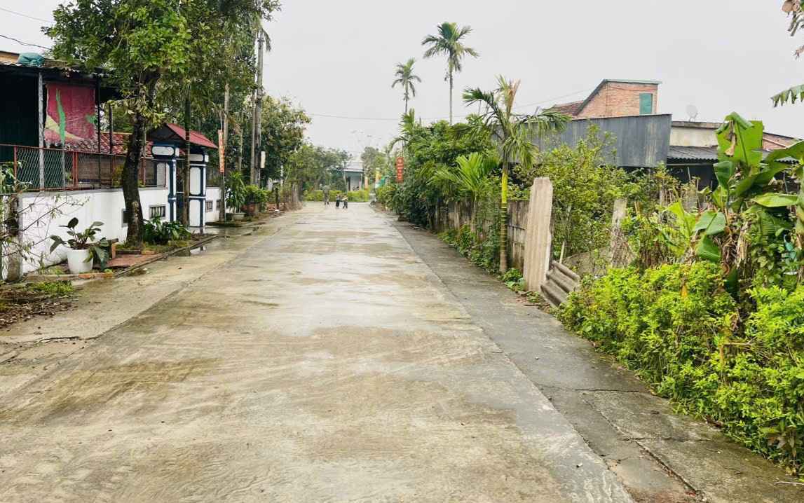 Lô góc thôn Đông Nam - Thạch Bình 216m² giá 1.7 tỷ - Vị trí đắc địa cho đầu tư!