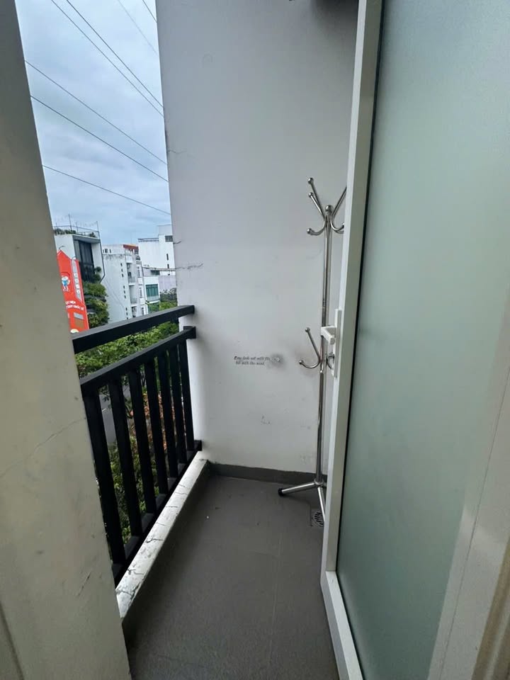 Căn hộ Studio cho thuê mặt tiền Lê Thanh Nghị 30m² giá 5.5 triệu - Full nội thất, sẵn sàng vào ở!