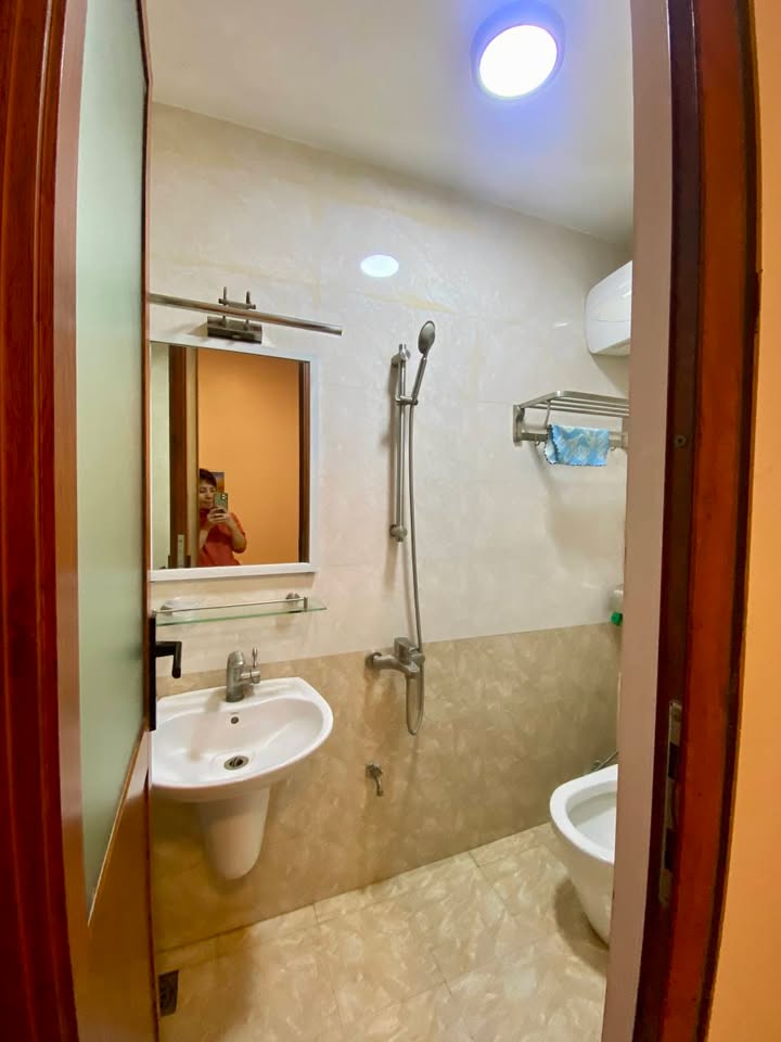 Nhà cho thuê T1 LK Hà Đông 75m² giá 8 triệu - Không gian yên tĩnh, an ninh tốt!