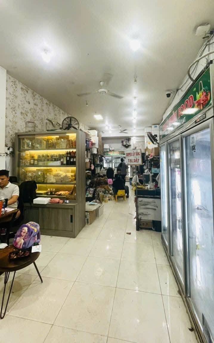 Bán nhà mặt tiền kinh doanh Thoại Ngọc Hầu, Tân Phú, 112m² giá 14.35 tỷ - Cơ hội vàng đầu tư!