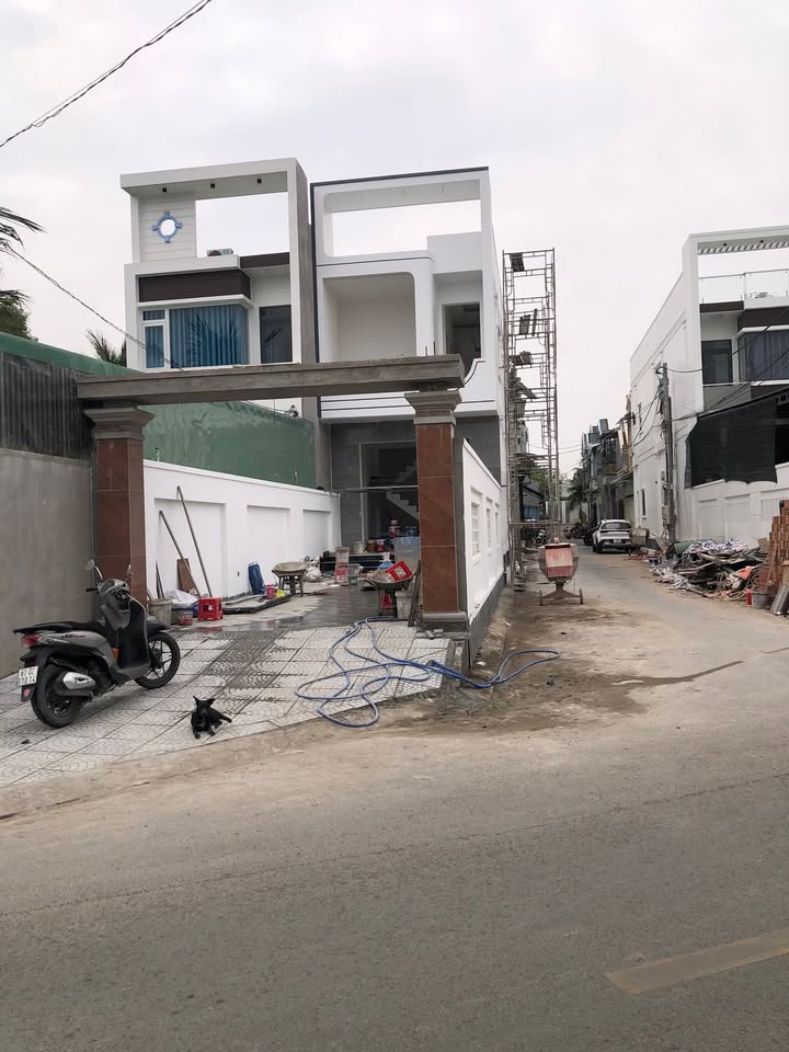 FrontHouse Hóa An, Biên Hòa 135m² giá 3.95 tỷ - Kinh doanh sầm uất, 2 mặt tiền!