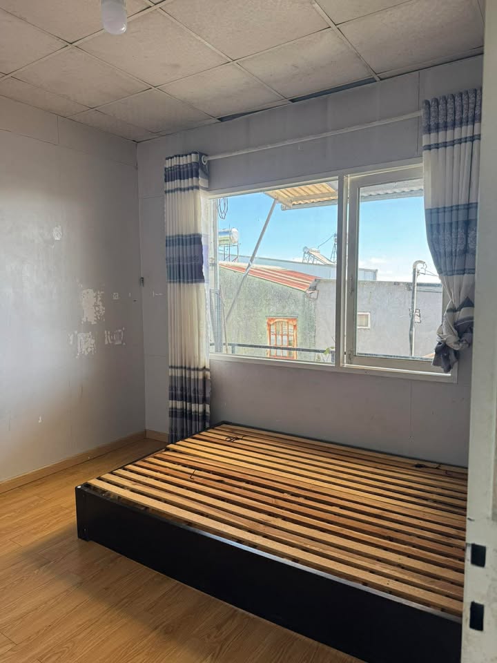 Nhà phố Đà Lạt 55m² giá 1.85 tỷ - Gần chợ, trường học!