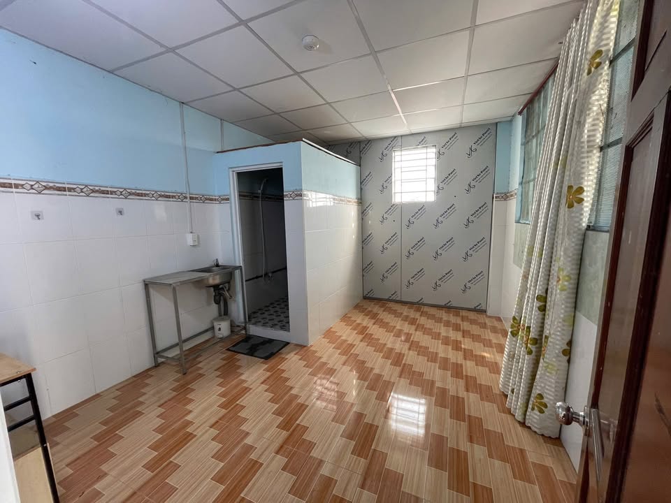 Căn hộ cho thuê 466 Tân Kỳ Tân Quý, Tân Phú giá 2.49 triệu - An ninh tốt, thang máy tiện lợi!