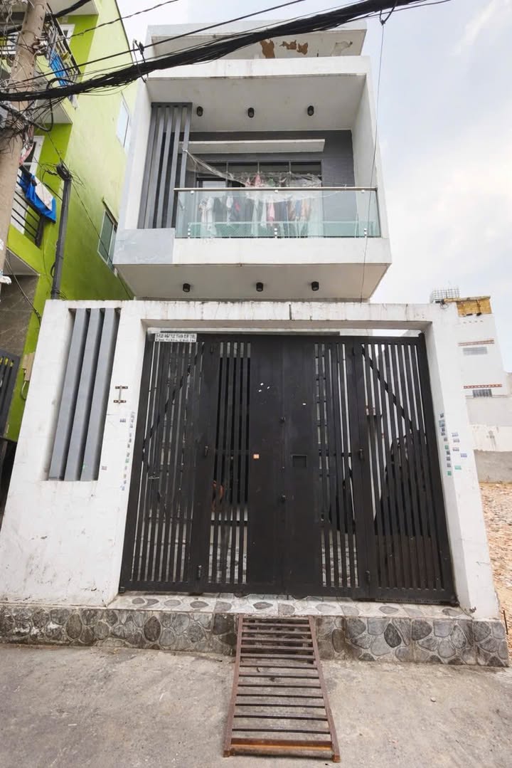 Nhà hẻm 542 Tỉnh Lộ 10, Bình Tân 50m² giá 4.98 tỷ - Chính chủ bán gấp!