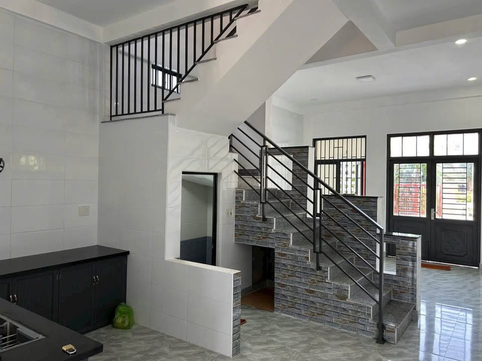 Nhà Kiệt Ô tô Nguyễn Hoàng 118m² giá 3.8 tỷ - View công viên thoáng mát!