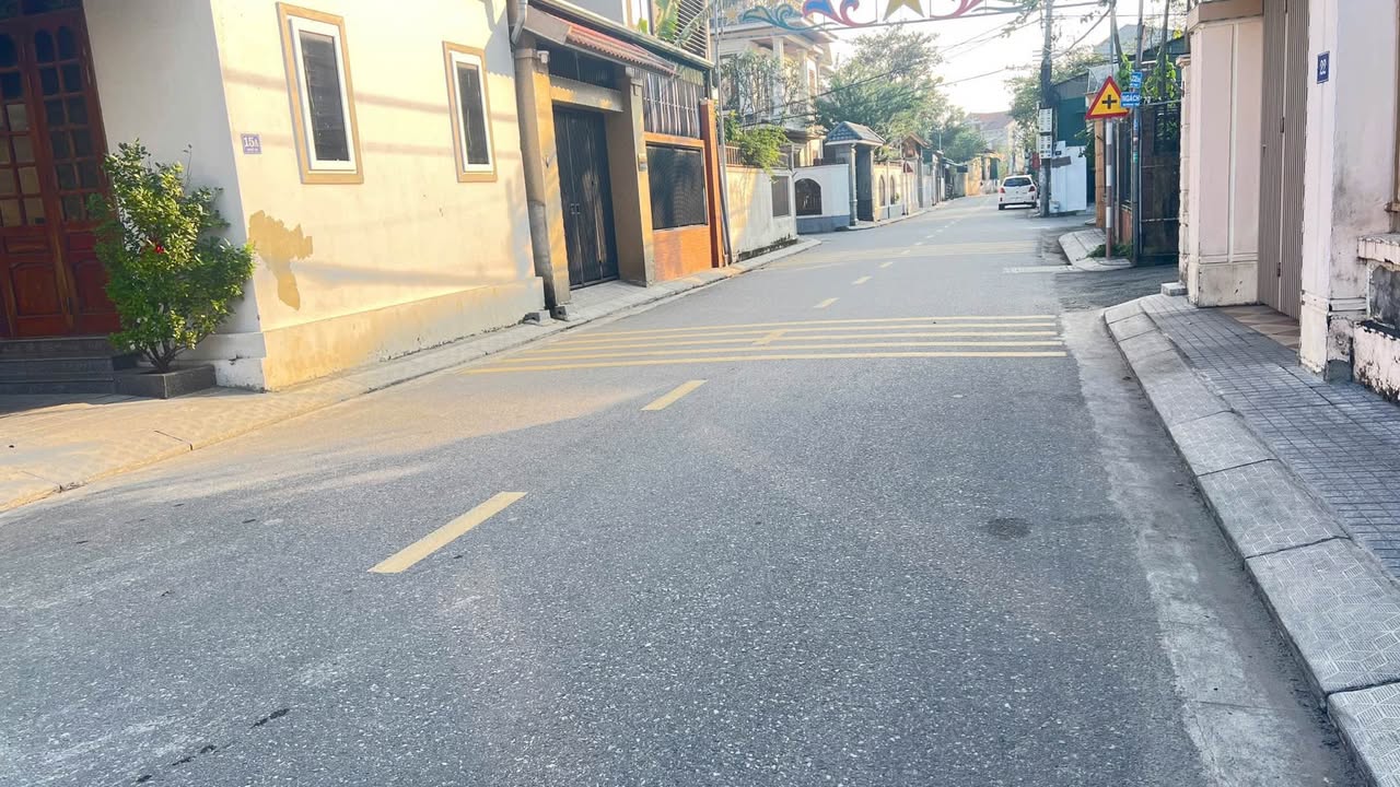 Đất nền đẹp Trần Phú, Thành Sen 420m² giá 8.9 tỷ - Vị trí đắc địa, đầu tư sinh lời!