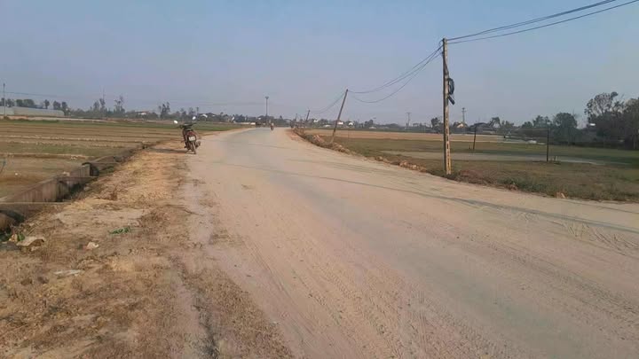 Đất Kim Liên, Thị xã Kim Bảng 208m² - Đường rộng ô tô tránh nhau, chỉ 1 tỷ!