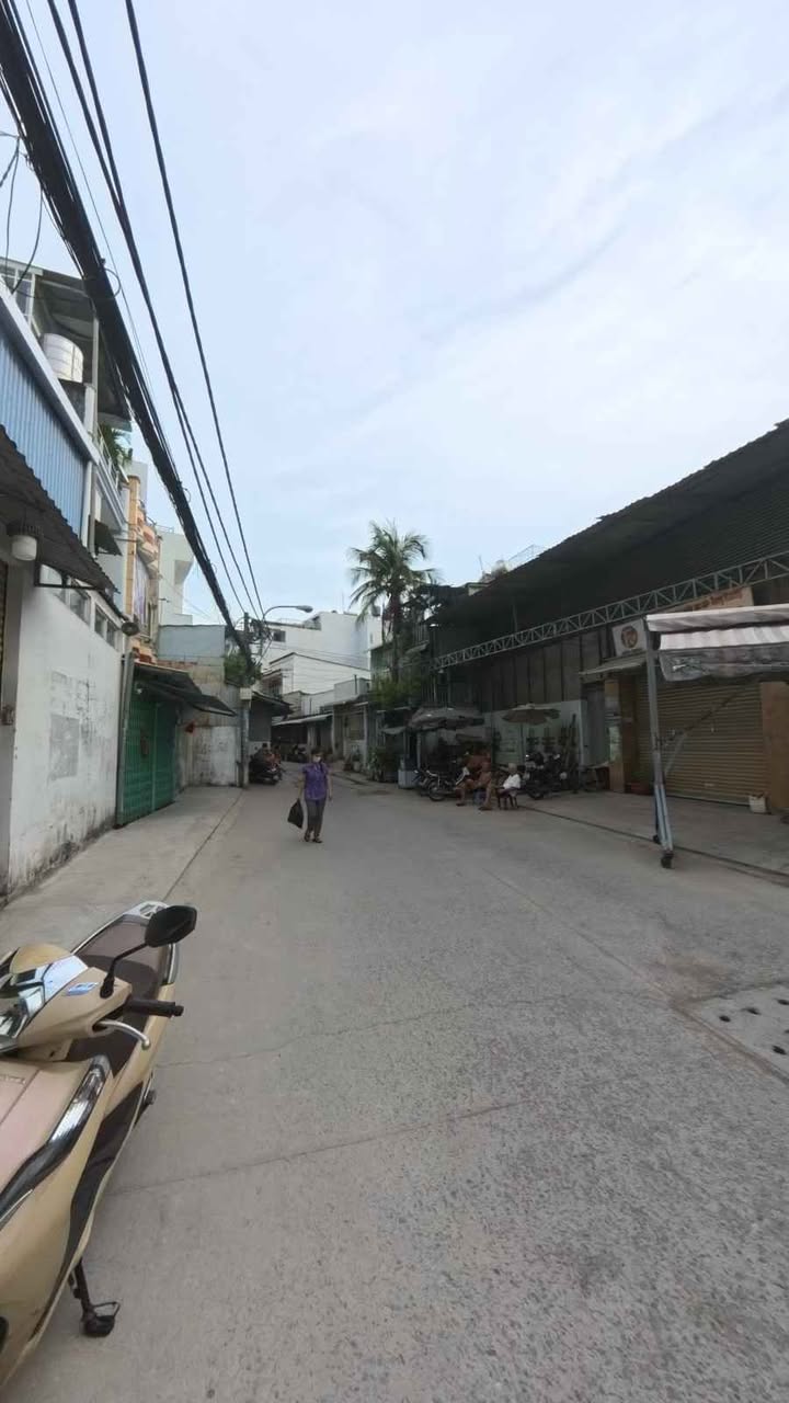 Nhà phố Hậu Giang, Quận 6, 43m² giá 6.9 tỷ - Chính chủ bán gấp!