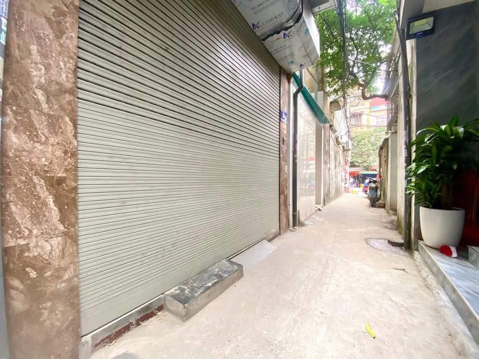 Nhà riêng Trương Định 35m² giá thỏa thuận - Vị trí đắc địa gần phố