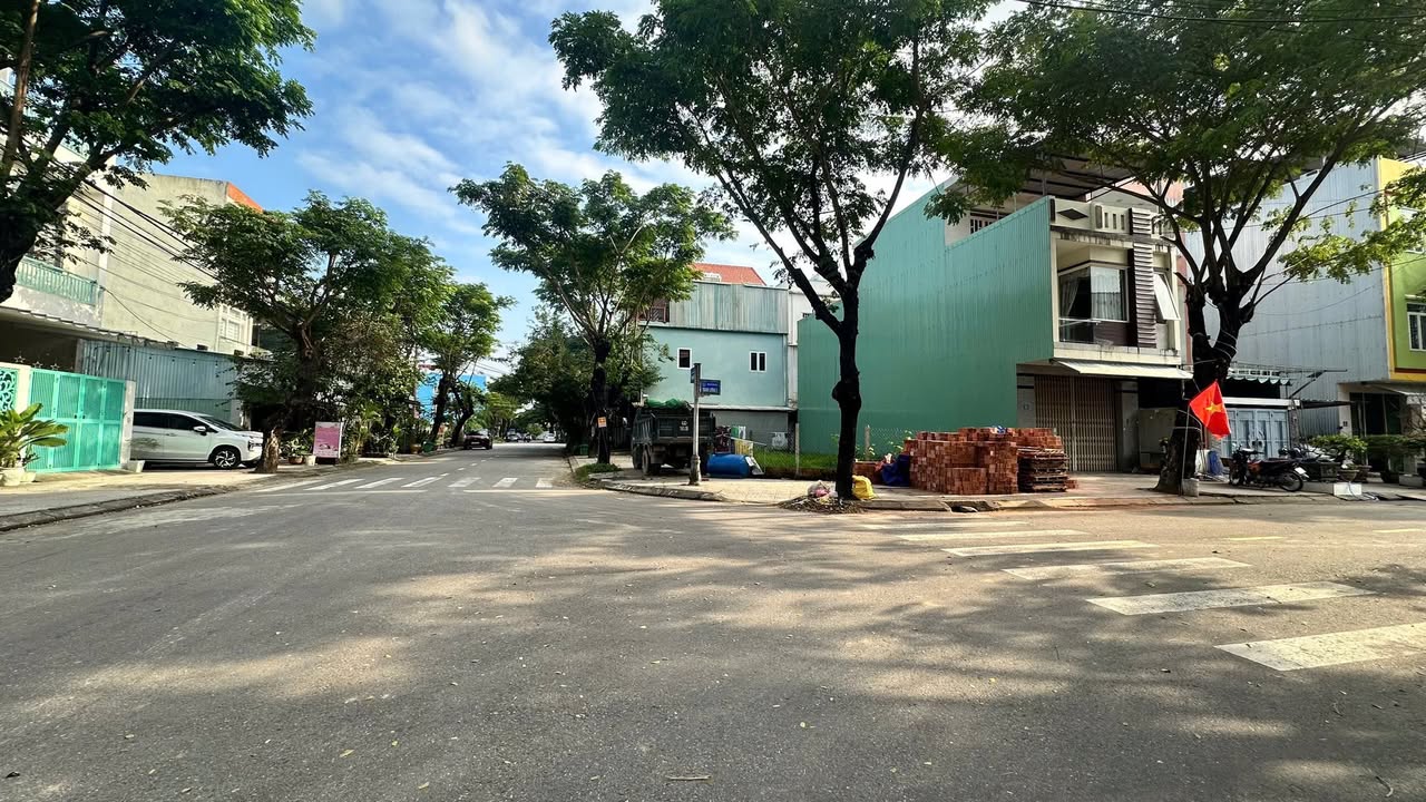 Đất nền góc đường Phan Triêm & Trung Lương 180m² giá 12.5 tỷ - Vị trí đắc địa, tiềm năng đầu tư!