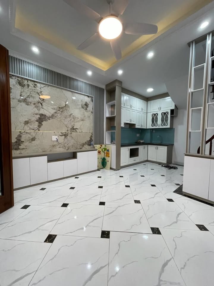 Nhà phố 30m² Phường Liên Mạc, Quận Bắc Từ Liêm giá 5 tỷ - Vị trí đắc địa gần khu TĐC cổ nhuế!