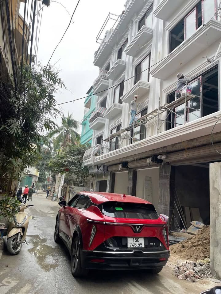 Nhà phố Kim Đồng Tân Mai 90m² giá 24.95 tỷ - Ô tô vào tận nơi, thang máy sẵn sàng!