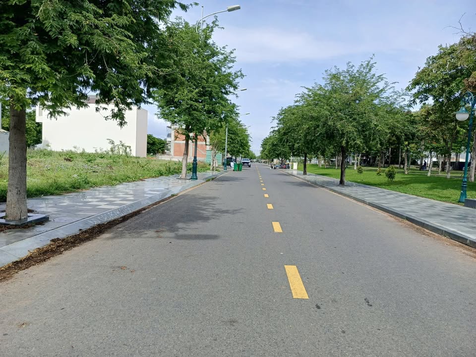 Lô đất thổ cư Phú Thủy 133m² giá 7 tỷ - View công viên tuyệt đẹp!