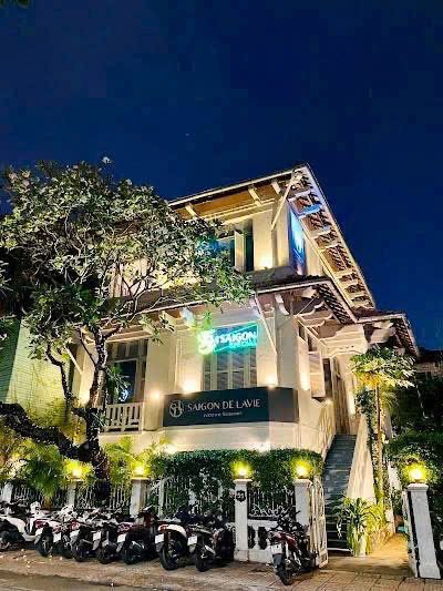 Cho thuê nhà mặt tiền Cách Mạng Tháng 8, Quận 3, 1944m² - Vị trí đắc địa cho kinh doanh!