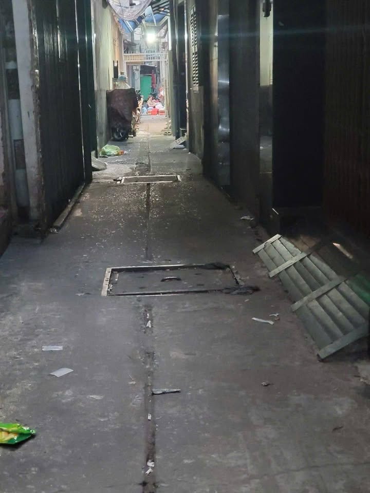 Nhà bán Phú Hòa, Tân Bình 45m² giá 5.4 tỷ - Ngay gần chợ Tân Bình!