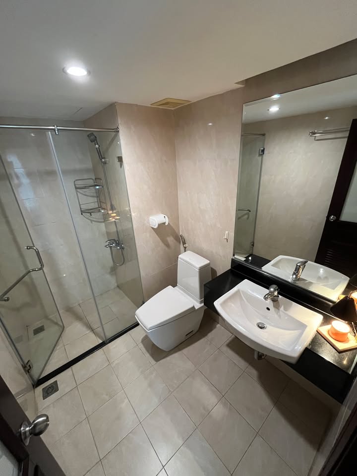 Căn hộ cho thuê 2 phòng ngủ 70m² tại Âu Cơ, Tây Hồ - Sẵn sàng vào ở!