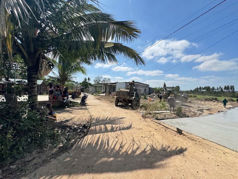 Đất thổ cư Cư KTy 759m² giá 1.989 tỷ - Vị trí đắc địa gần khu công nghiệp