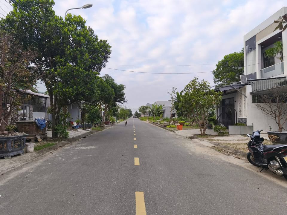 Đất nền đường Nguyễn Quang Lâm, Hòa Xuân 100m² giá 4.98 tỷ - Đầu tư sinh lời ngay!