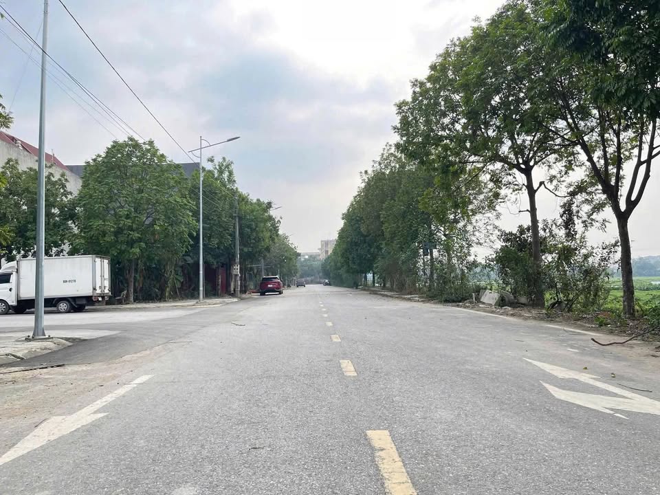 Đất nền 100m² Cụm Kinh Tế Đồng Tân, Vĩnh Yên - Chỉ 2.7 tỷ, Dân cư văn minh!