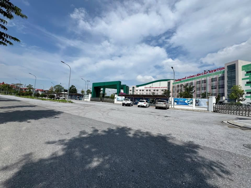 Nhà phố KDT Thái Bắc Đầm Vạc 102m² giá 5.3 tỷ - Mặt tiền 6m, vị trí đắc địa!