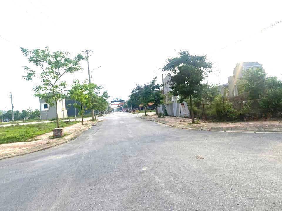 Đất nền KĐT Nam Vĩnh Yên 108m² giá 4.2 tỷ - Cơ hội đầu tư tuyệt vời!