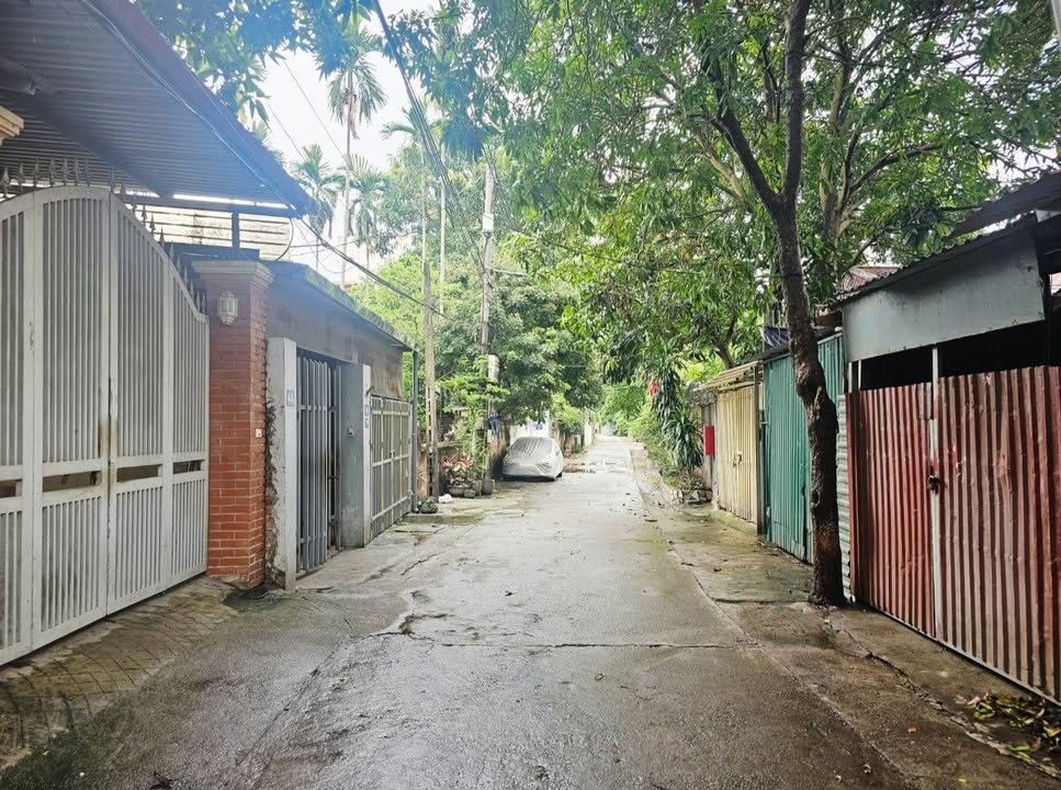 Đất Phú Diễn, Bắc Từ Liêm 55m² giá 2.7 tỷ - Ô tô tránh thoải mái!