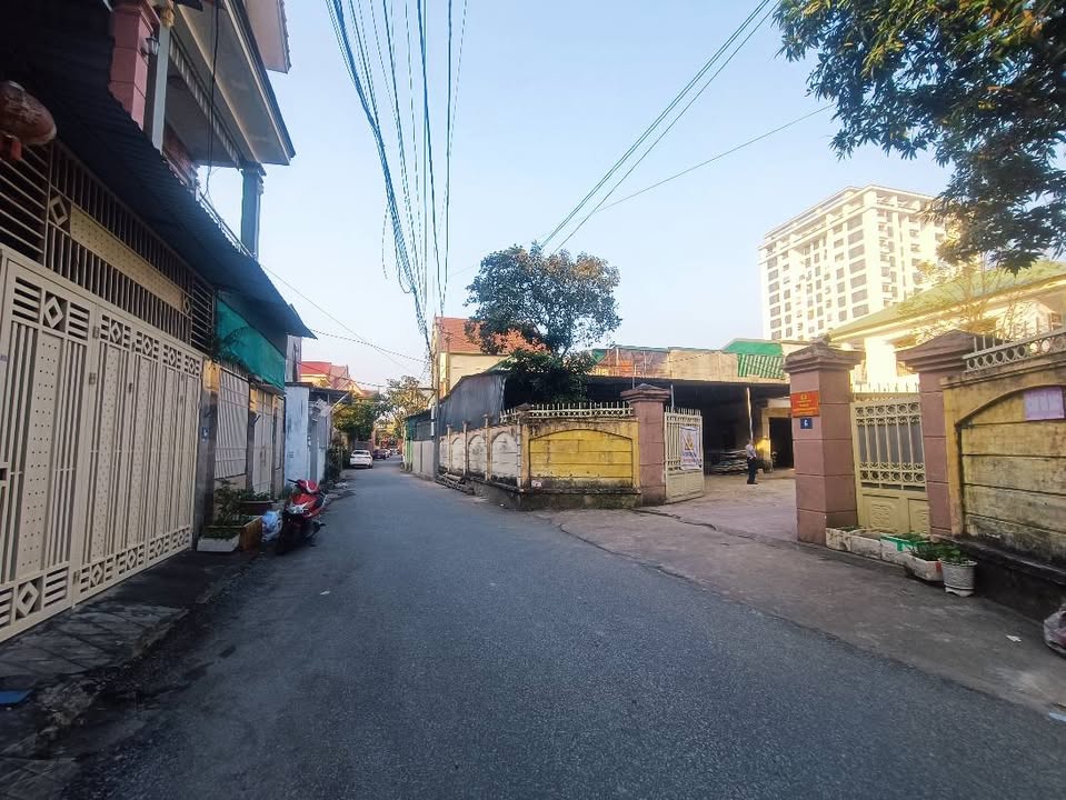 Nhà phố Phan Chu Trinh 113m² giá 5.6 tỷ - Cực hiếm tại trung tâm TP Vinh!