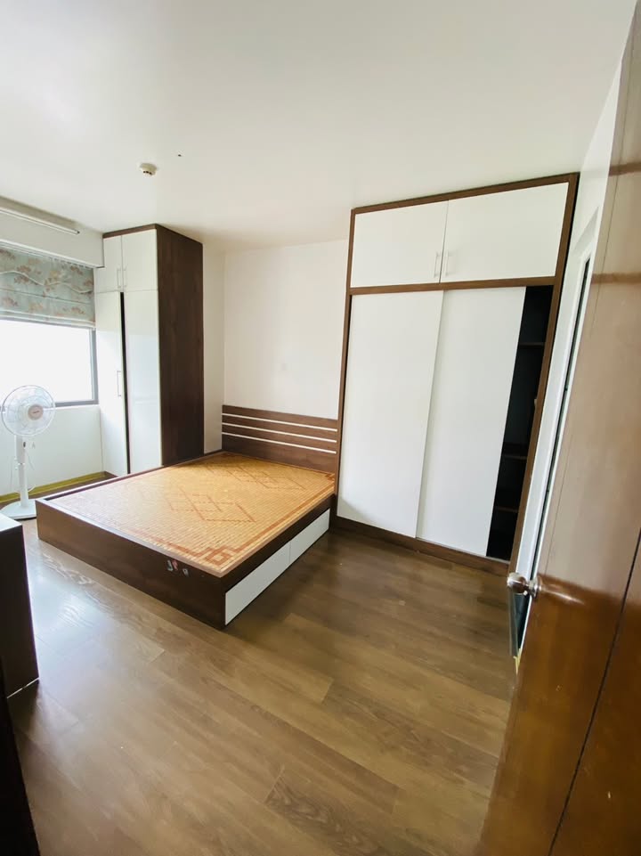 Căn hộ Trung Hoà Nhân Chính 2PN giá chỉ 12 triệu - Full nội thất mới tinh!