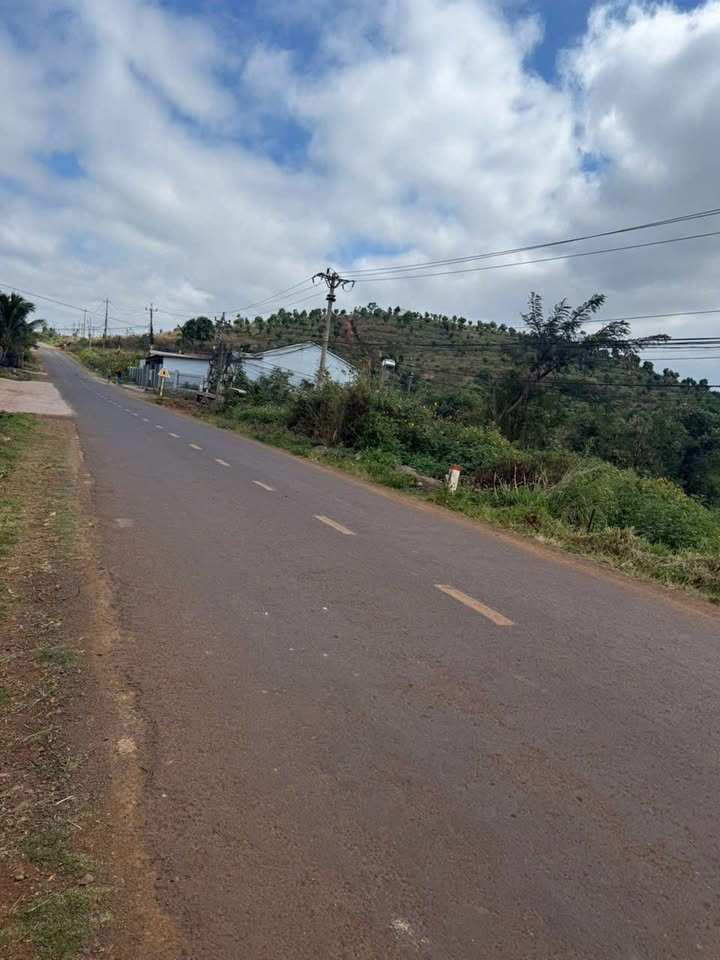 Đất nền tại xã Cư Pơng, huyện Krông Búk 600m² giá 1.5 tỷ - Thế đất đẹp, sổ đỏ chính chủ!