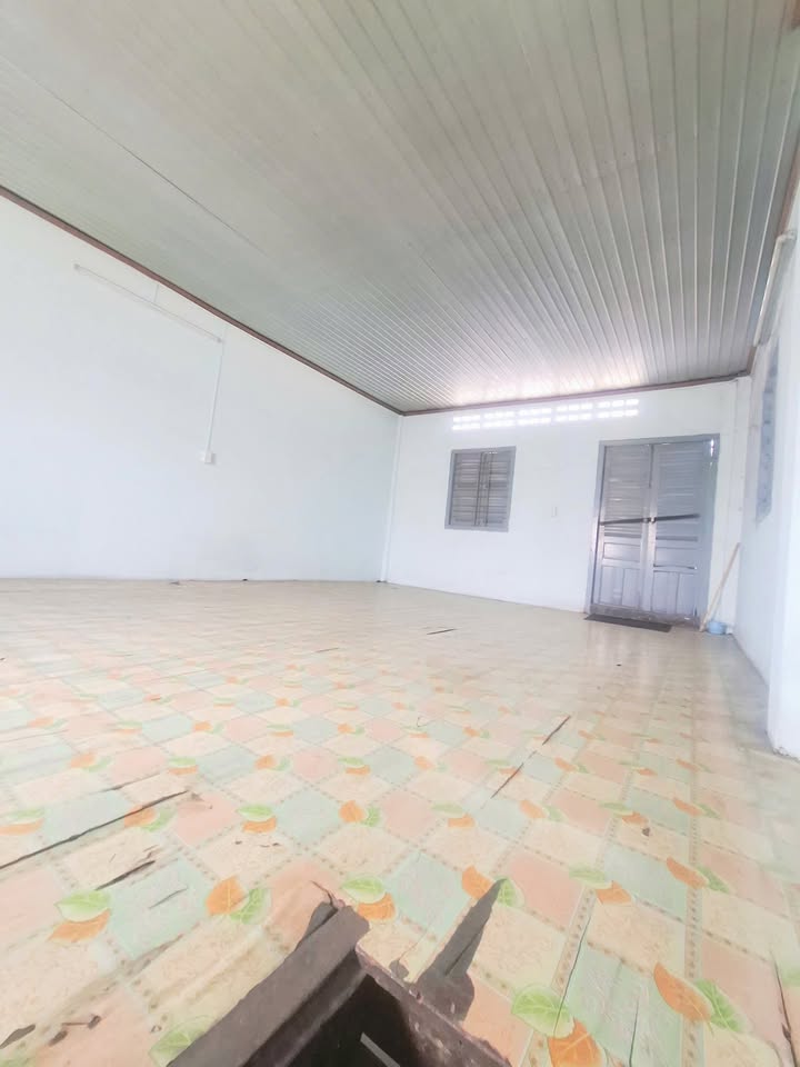 Nhà cho thuê nguyên căn tại Phường Trung Dũng, 50m² giá 3,5 triệu - Nhà mới đẹp, an ninh tốt!