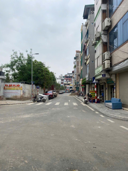 Nhà phố Cầu Giấy 58.6m² giá 1x tỷ - Chính chủ cần bán gấp!