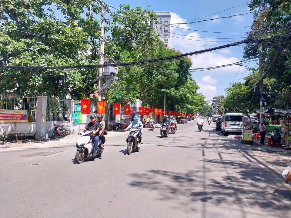 FrontHouse Bình Thạnh 203m² giá 52 tỷ - Mặt tiền kinh doanh đắc địa!