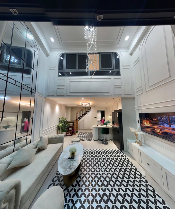 Nhà mặt tiền Vạn Kiếp, P.3 Bình Thạnh 35m² giá 7.85 tỷ - Vị trí đắc địa, đầy đủ nội thất!