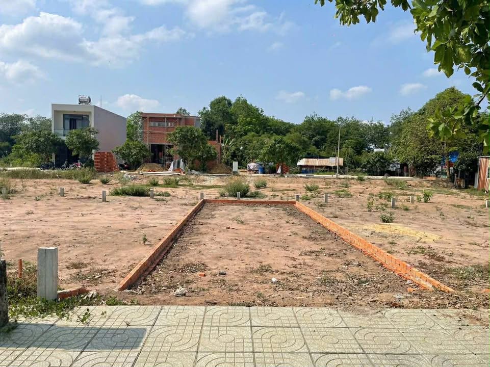 Đất nền Phú Hoà Đông, Củ Chi 82.5m² giá 1.35 tỷ - Sổ hồng riêng, thương lượng ngay!