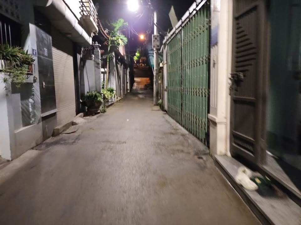 Đất Phú Thượng 75m² giá 12.3 tỷ - Ngõ ô tô thông thoáng, sổ đỏ chính chủ!