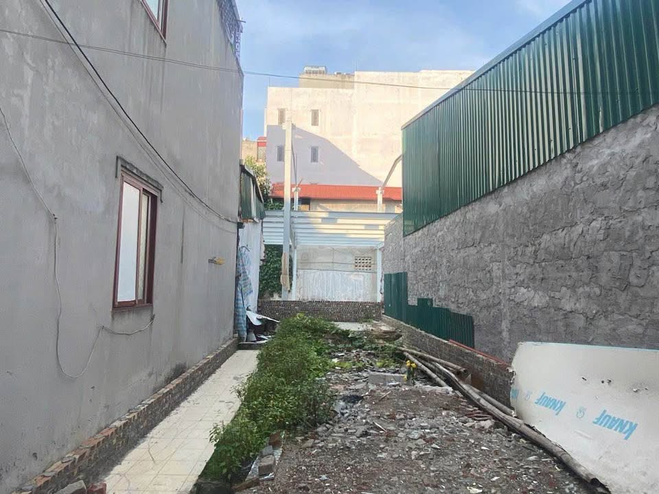 Lô đất Xuân La Tây Hồ 51m² giá 12.24 tỷ - Đất nở hậu, ô tô đỗ gần nhà!