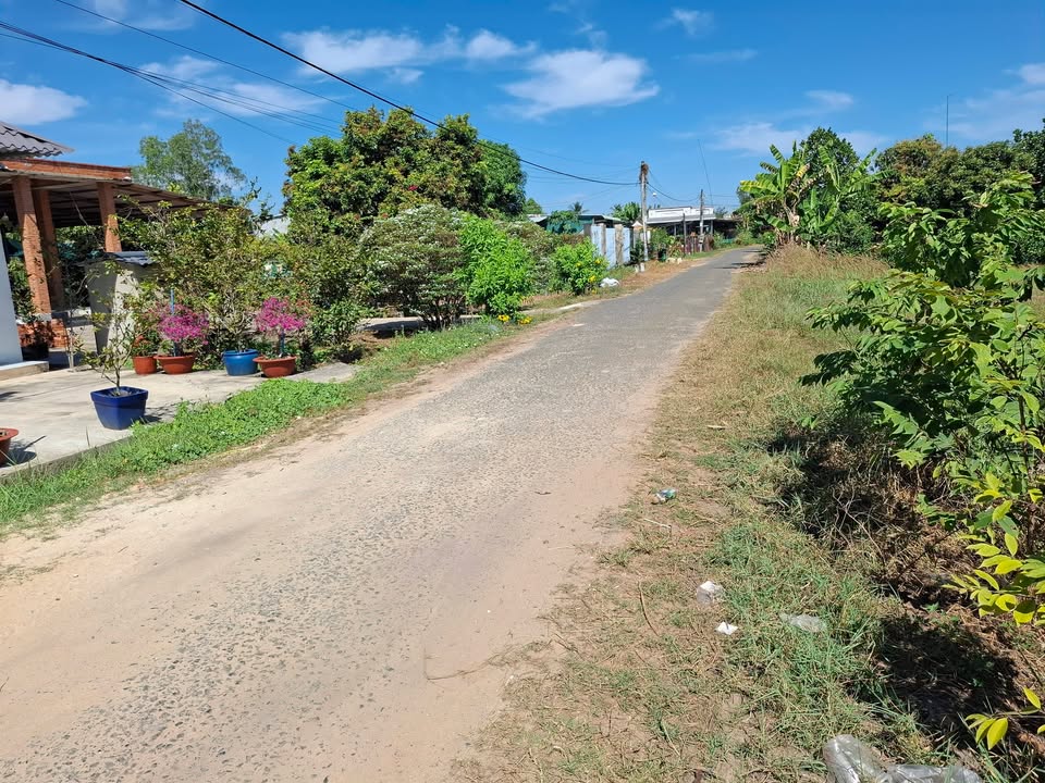 Nhà đẹp tại Phước Thạnh, Tây Ninh 150m² giá 1.4 tỷ - Sẵn sàng hoàn thiện!