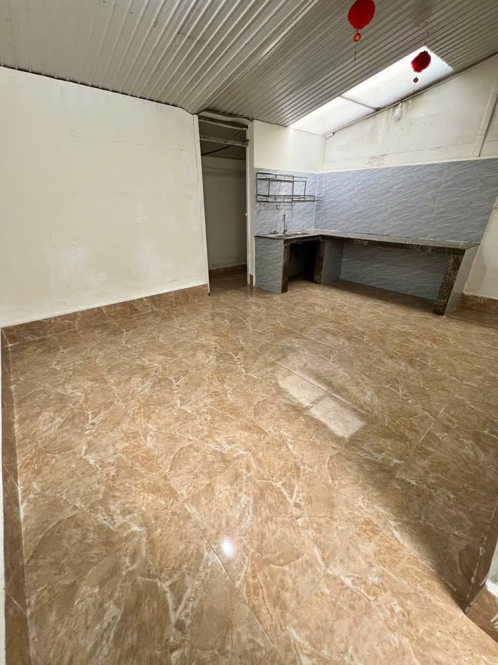 Nhà nguyên căn hẻm ô tô Mê Linh Đà Lạt 80m² giá 5 triệu - Sẵn sàng thuê ngay!