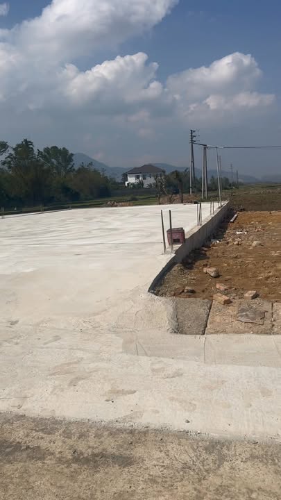 Đất thổ cư 200m² trục chính y tế dự phòng, giá 2.7 tỷ - Cần bán gấp!