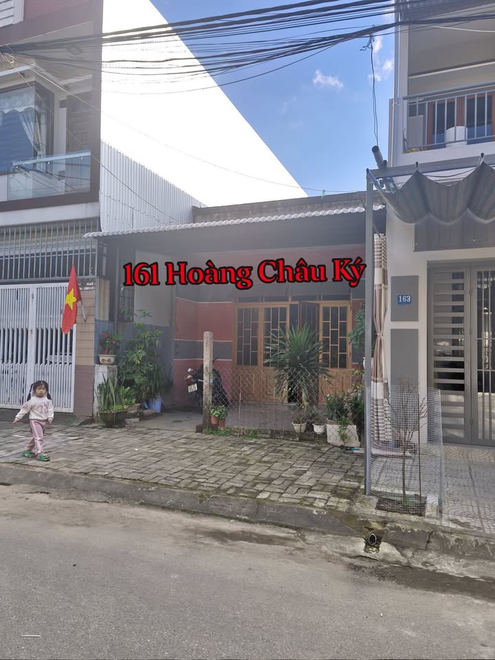 Nhà gác lửng đúc Phường Hòa Xuân 117,5m² giá 4,89 tỷ - Tiện ích xung quanh đầy đủ!