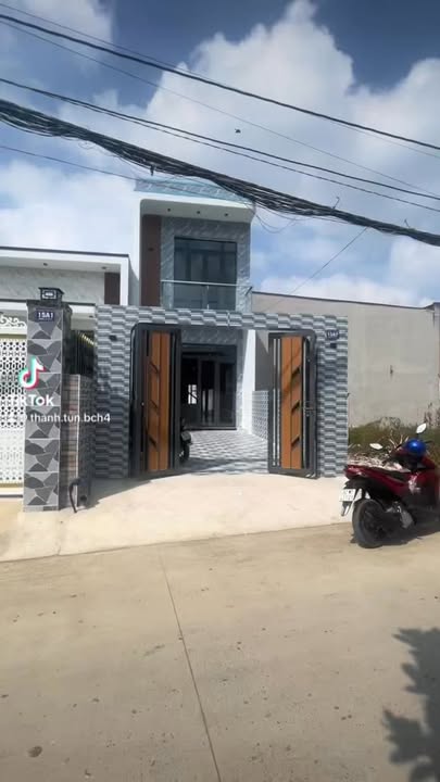 Nhà 1 trệt 1 lầu Phước Lý, Cần Giuộc, 132m² giá 3 tỷ - Sổ hồng chính chủ, thương lượng tốt!