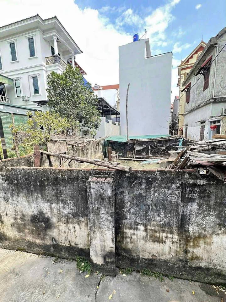 Đất nền 70m² tại Thượng Cát, Bắc Từ Liêm giá 4.69 tỷ - Cơ hội đầu tư hấp dẫn!