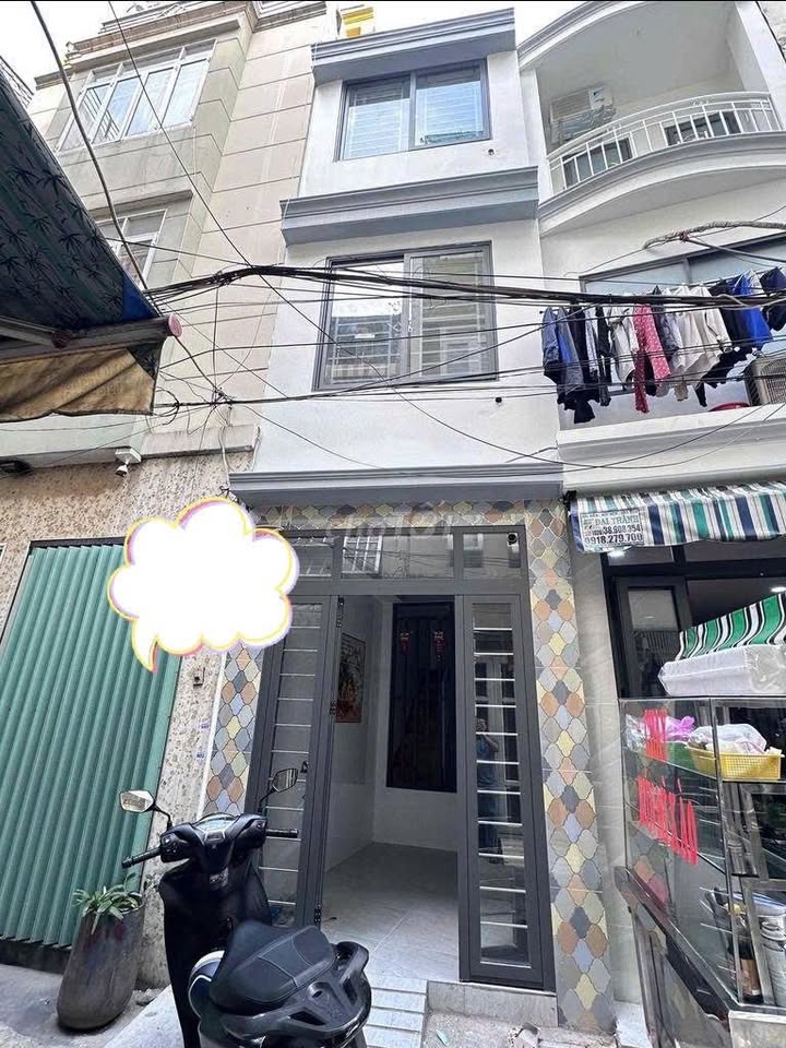 Nhà cho thuê nguyên căn tại Trần Phú, Quận 5, 36m² - Tiện nghi, sạch sẽ, dọn vào ở ngay!