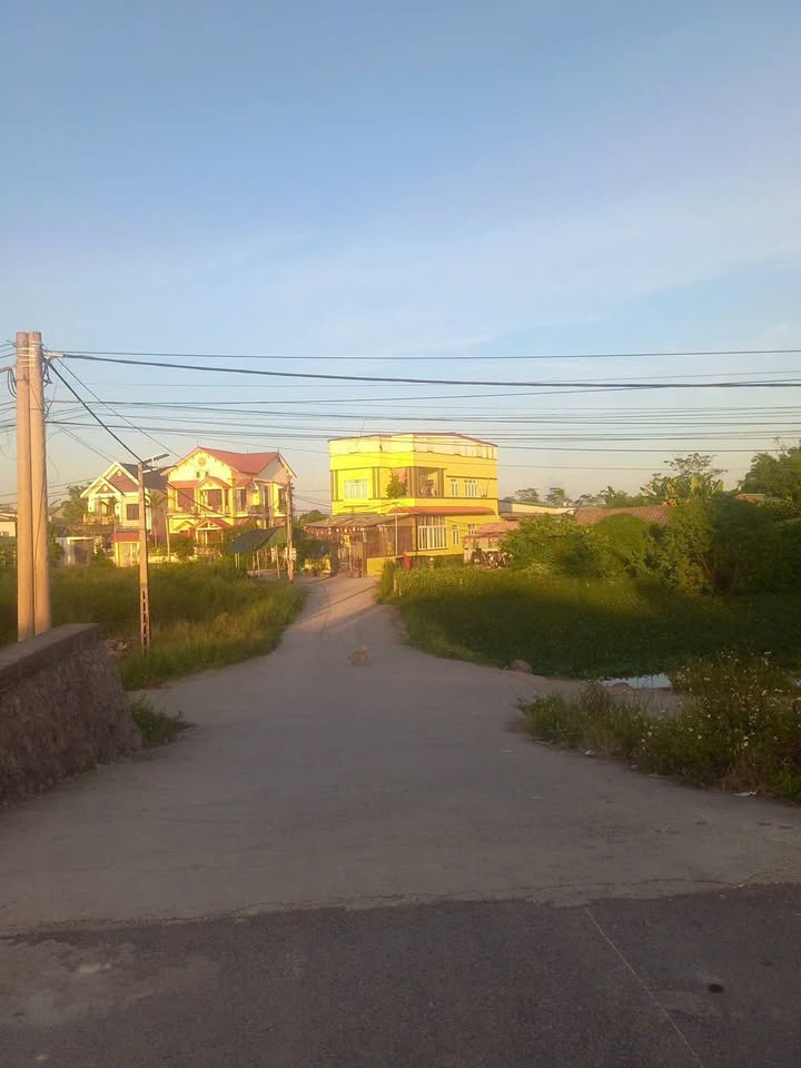 Đất nền phường Hải Hòa, Móng Cái 109m² giá 1 tỷ - Gần trung tâm chỉ 3 phút!