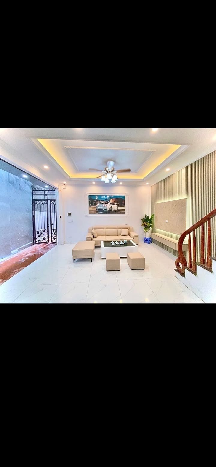 Nhà 5 tầng mới xây khu Hà Trì, Hà Đông 30m² - Đường ô tô vào tận nơi!